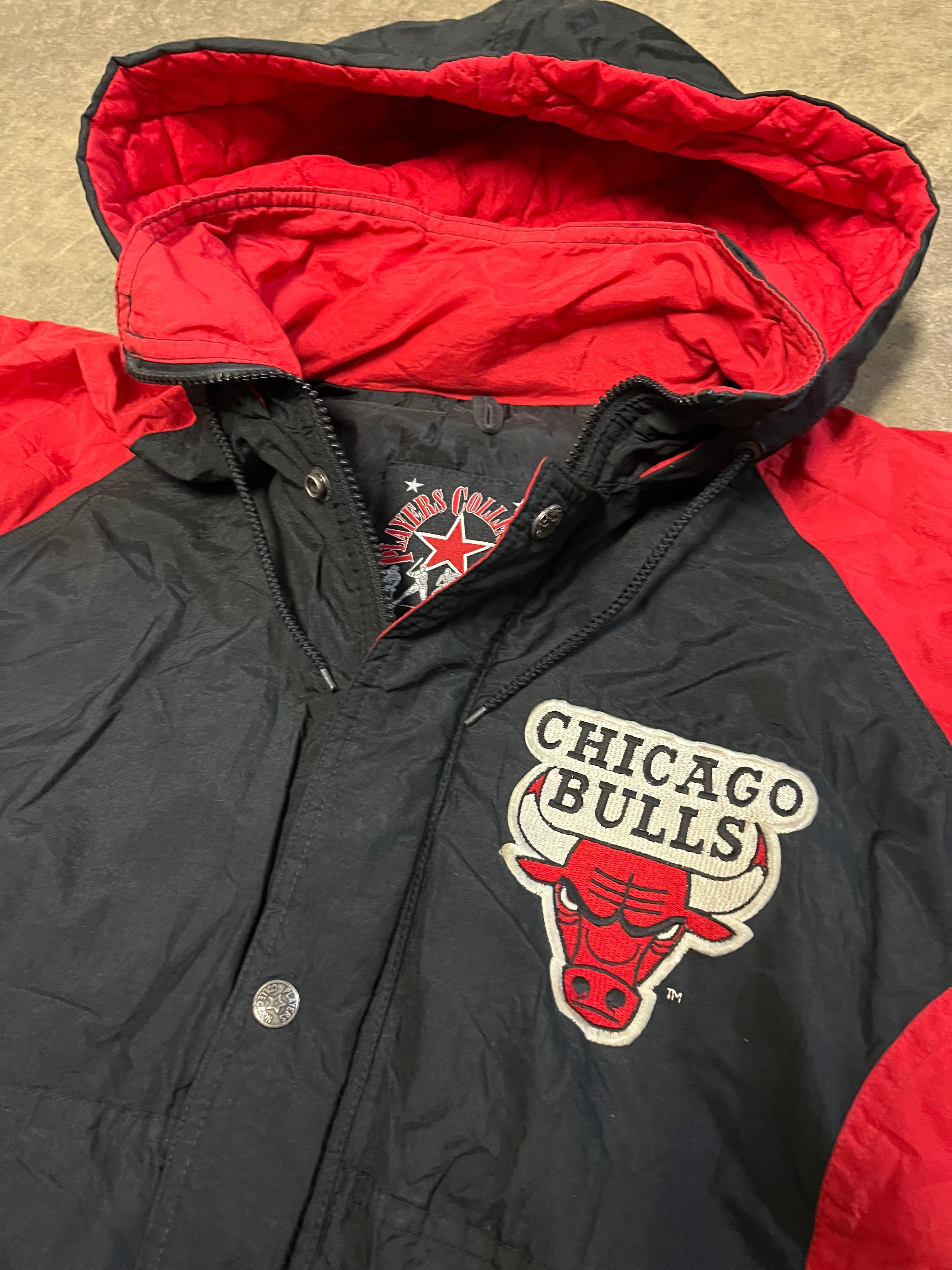 Vintage Chicago Bulls puffer jacket M