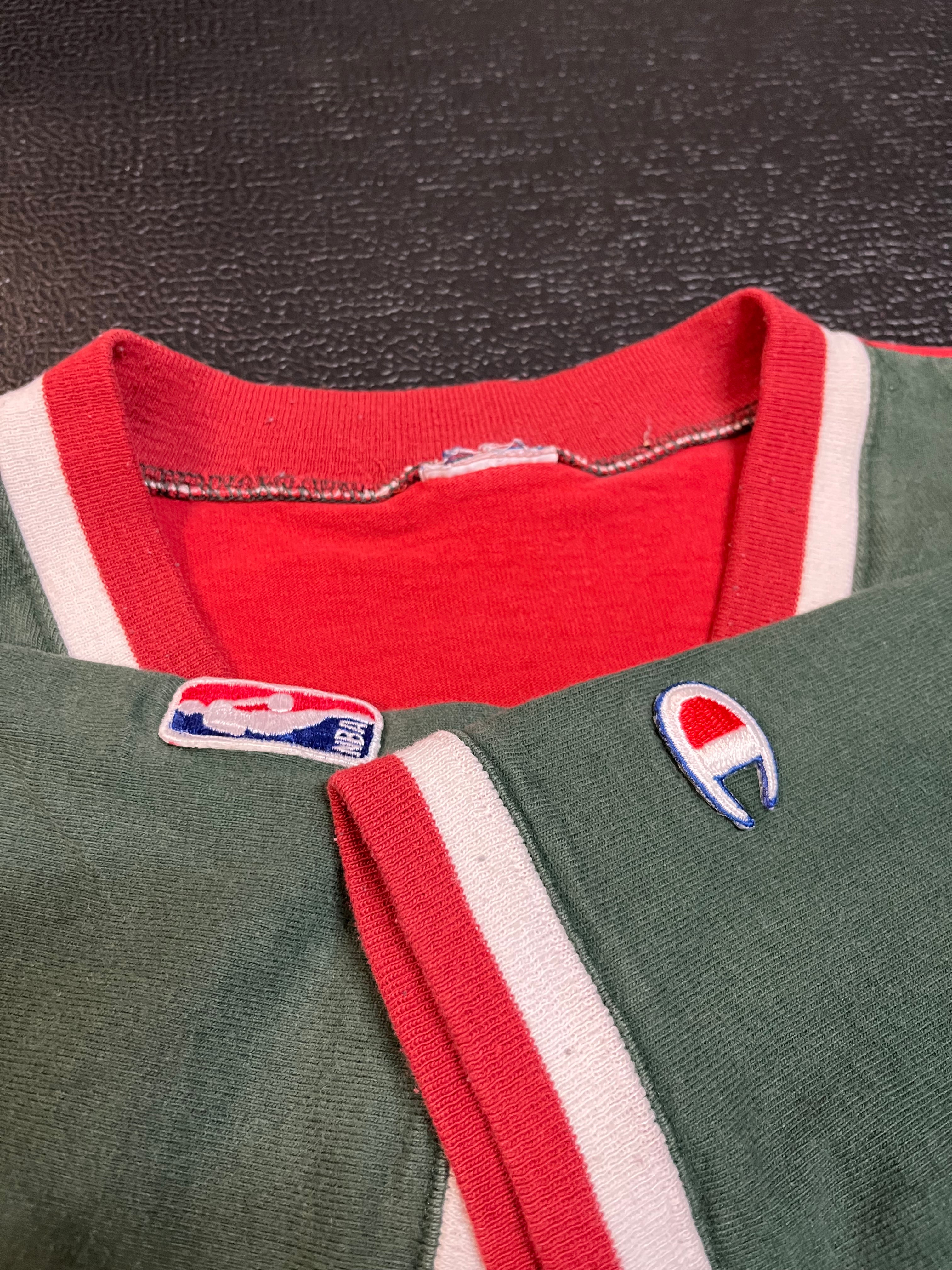 90s Seattle Sonics Champion shirt L