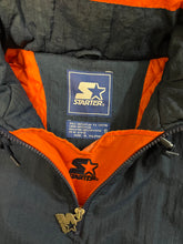 Load image into Gallery viewer, Vintage Syracuse University Starter puffer jacket M
