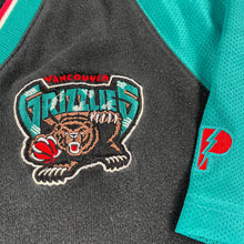 Load image into Gallery viewer, Vintage Vancouver Grizzlies Pro Player tee XL
