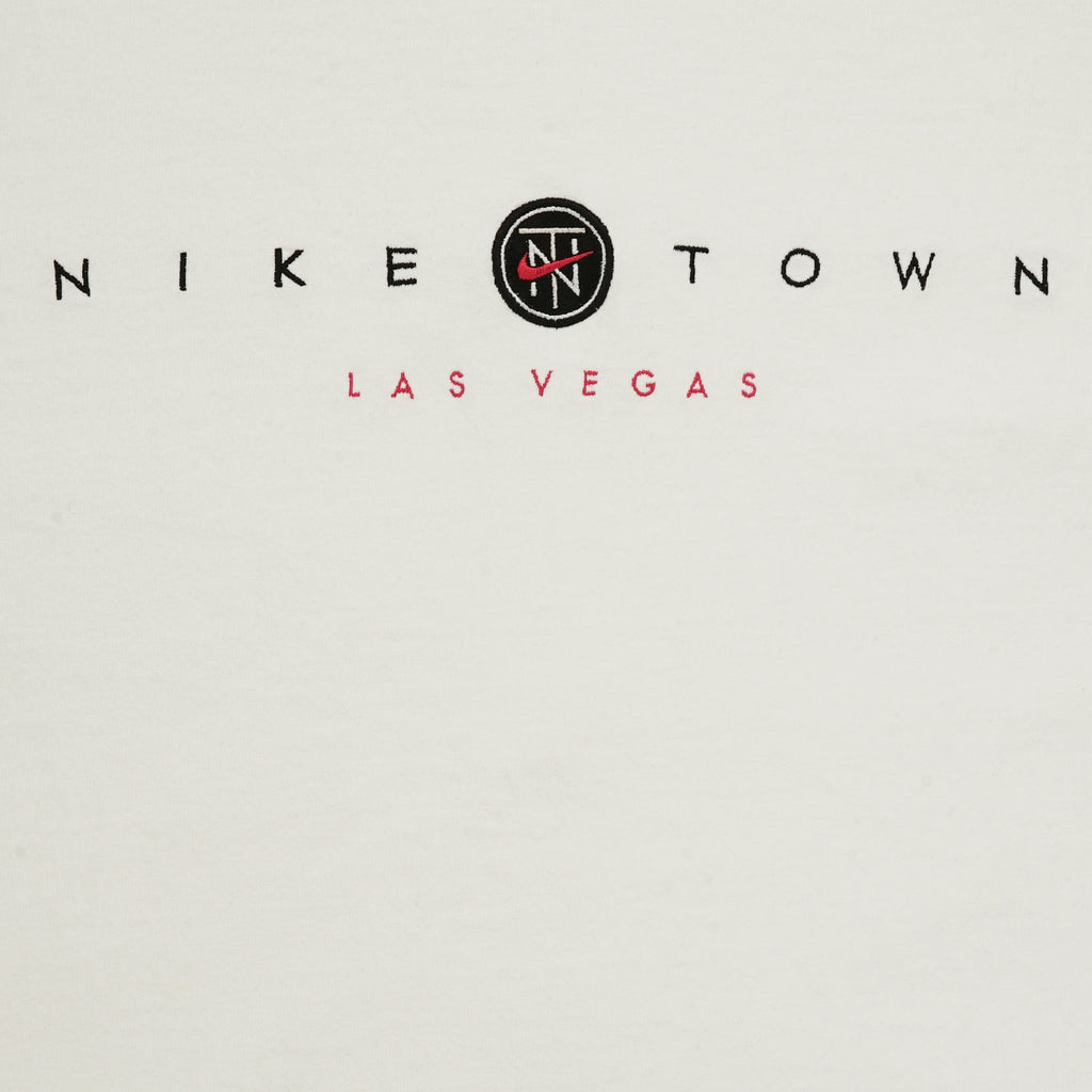 '90s Niketown Las Vegas tee XL
