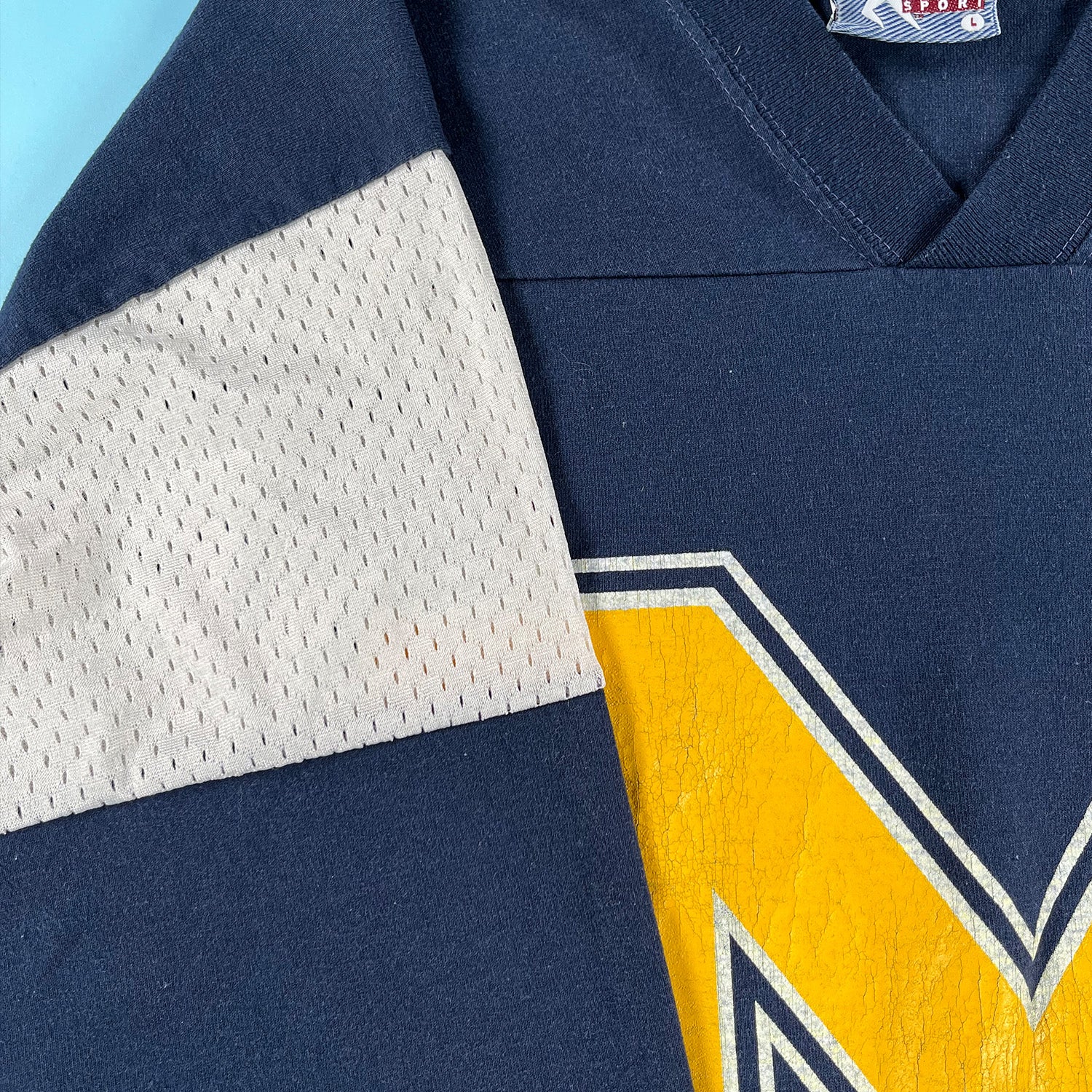 Vintage Michigan Wolverines jersey/shirt