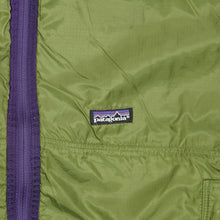 Load image into Gallery viewer, Vintage Patagonia reversible jacket L/XL
