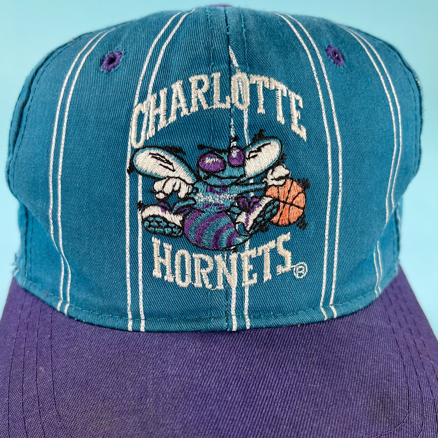 Charlotte Hornets Vintage 90s Starter Pinstripe Snapback Hat