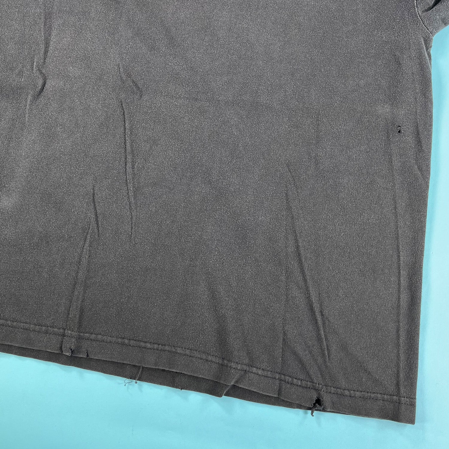 1999 Elvis Presley faded tee S/M