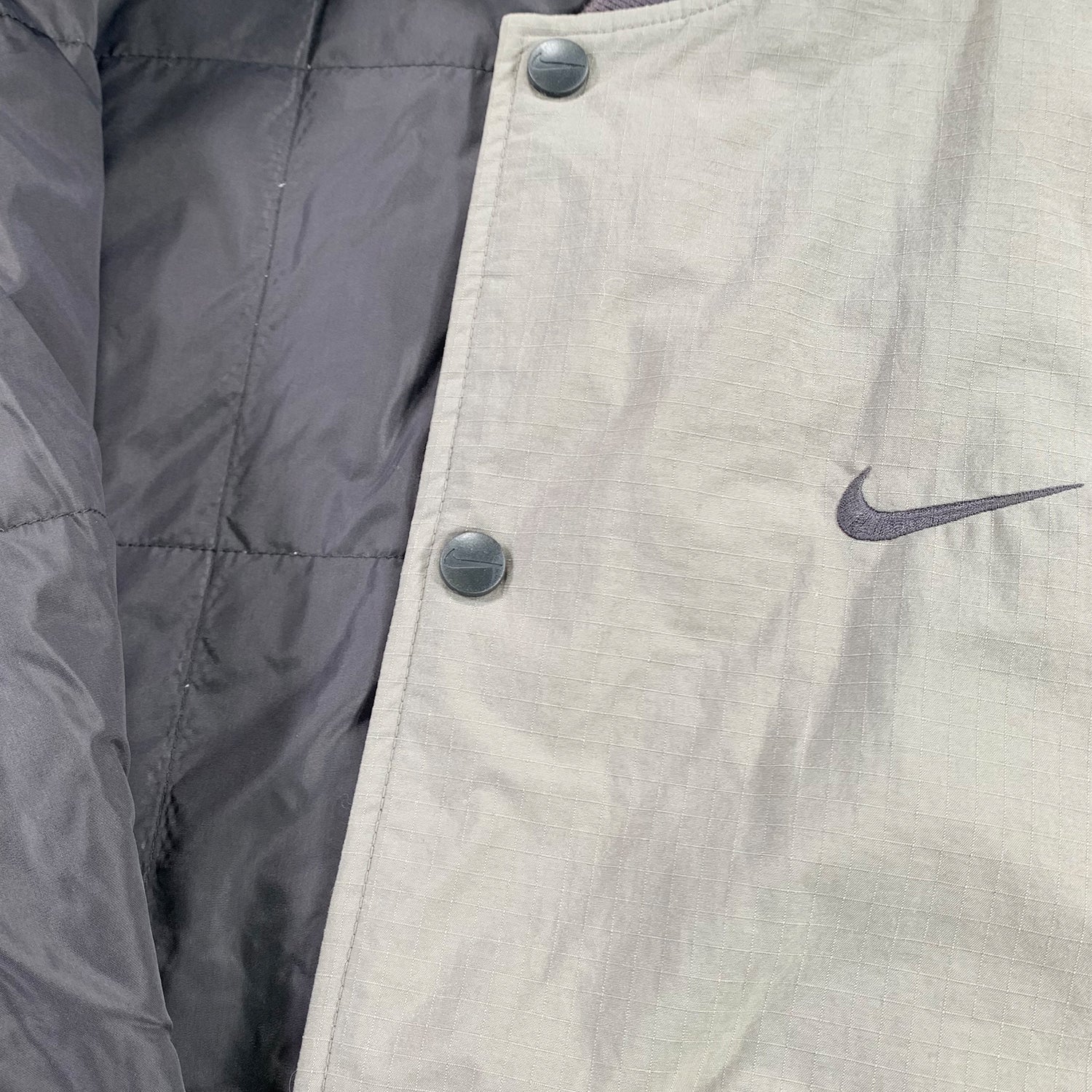 '90s Nike reversible mini swoosh jacket XL