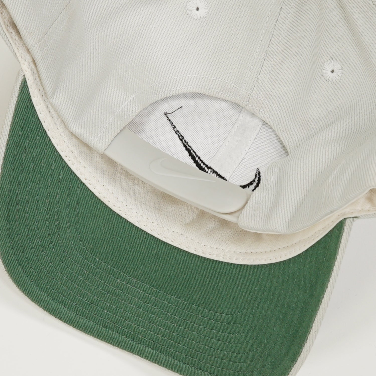 '90s mini swoosh snapback grey