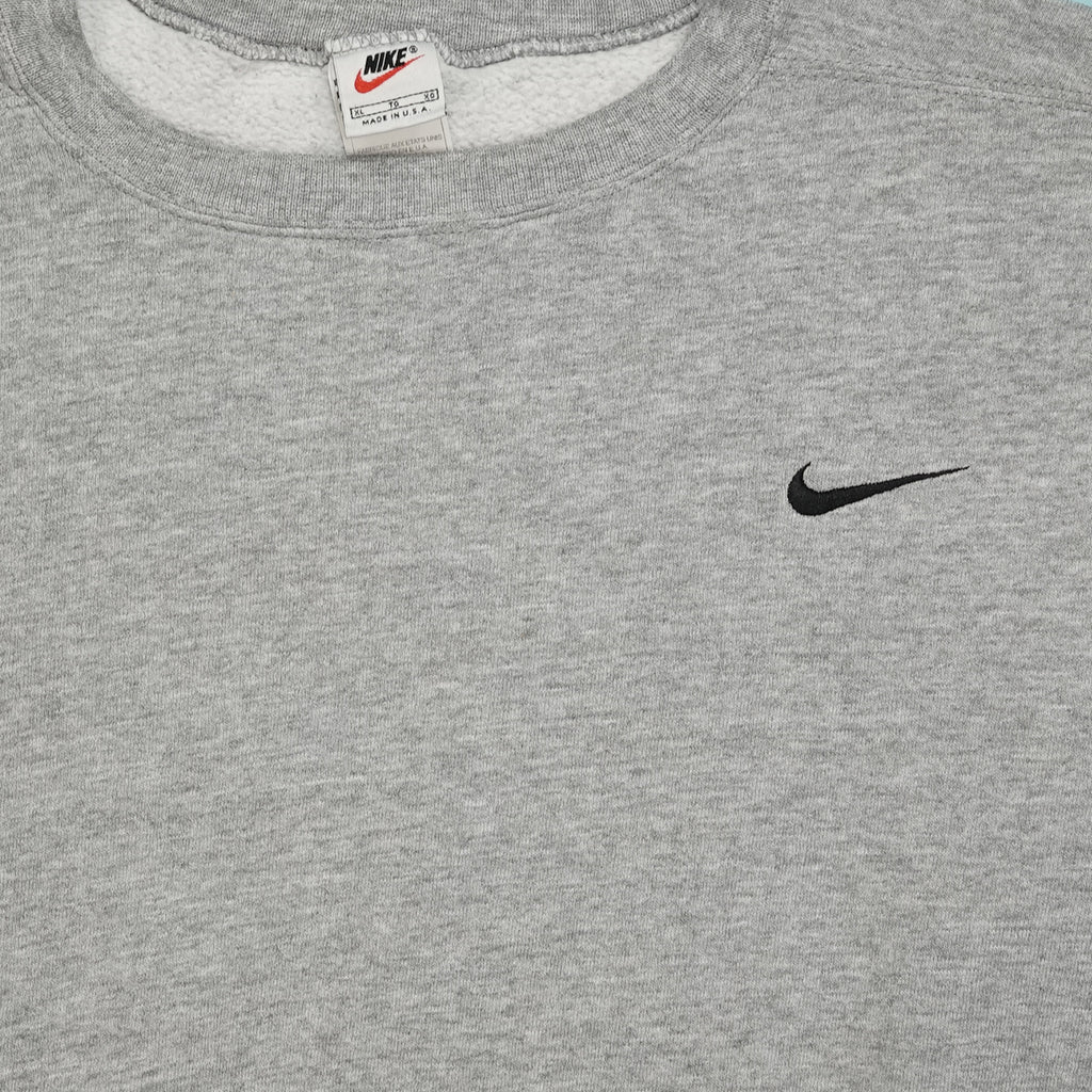 '90s Nike mini swoosh crewneck M