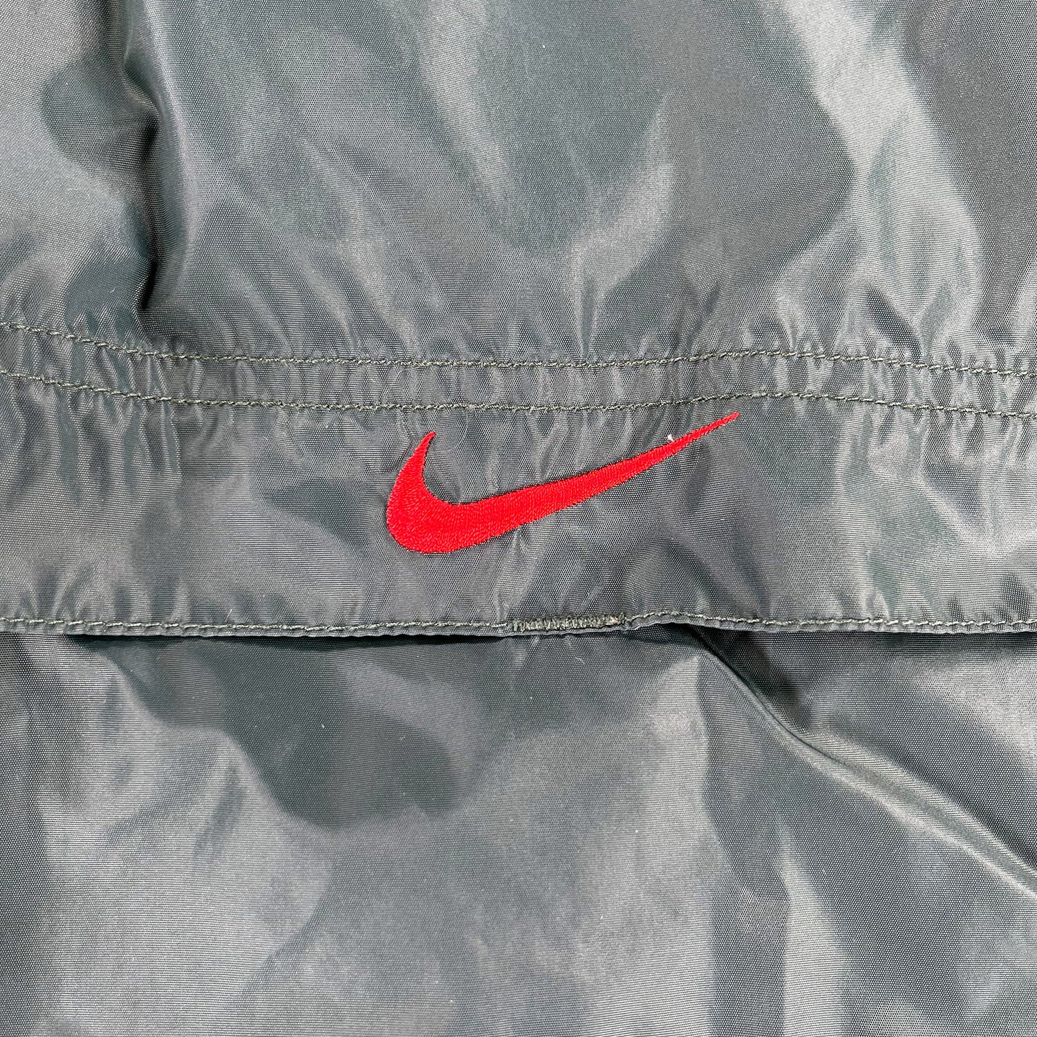 '90s Nike mini swoosh windbreaker XL