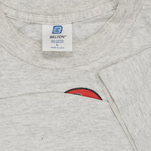 Load image into Gallery viewer, 1993 Looney Tunes x Cross Colours graphic tee in grey L
