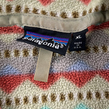 Load image into Gallery viewer, Vintage Patagonia pattern snap-t sweater XL

