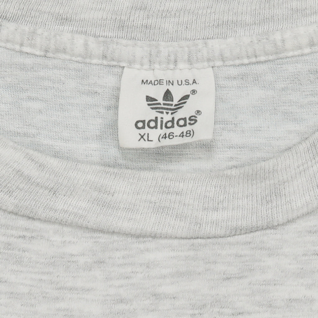 Vintage Adidas basketball graphic tee XL