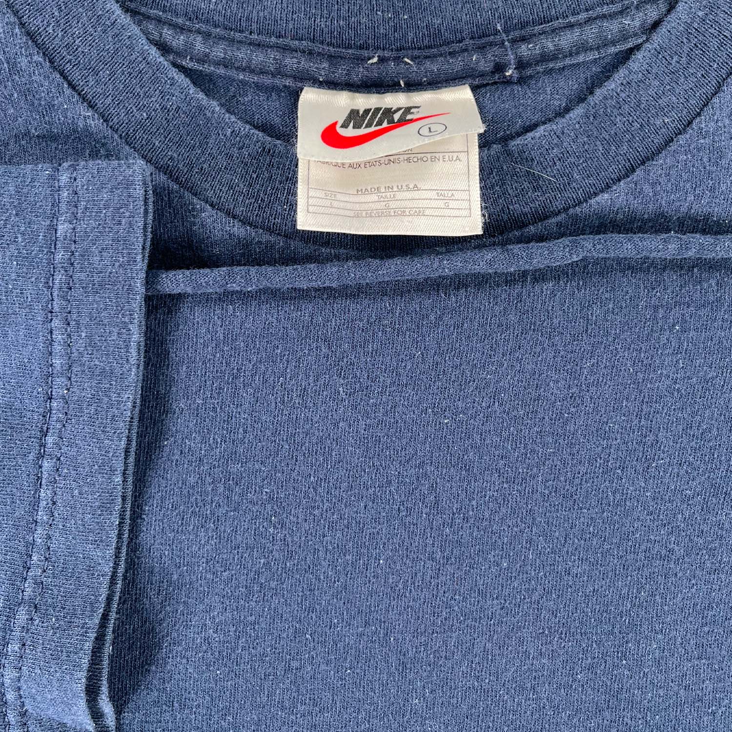 '90s Nike mini swoosh tee L