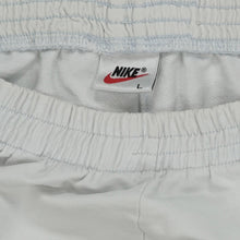 Load image into Gallery viewer, Vintage Nike jewel swoosh shorts L

