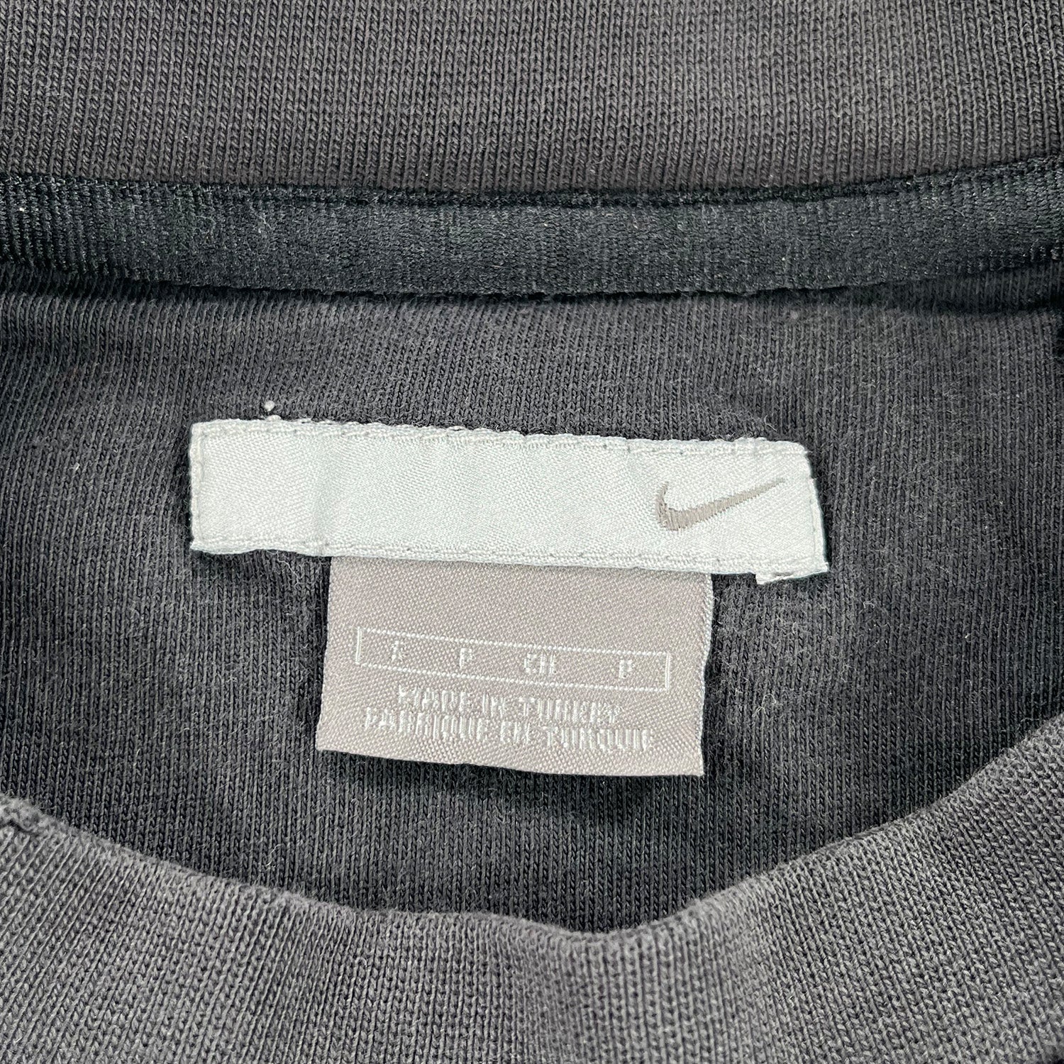 2000s Nike mini swoosh crewneck L