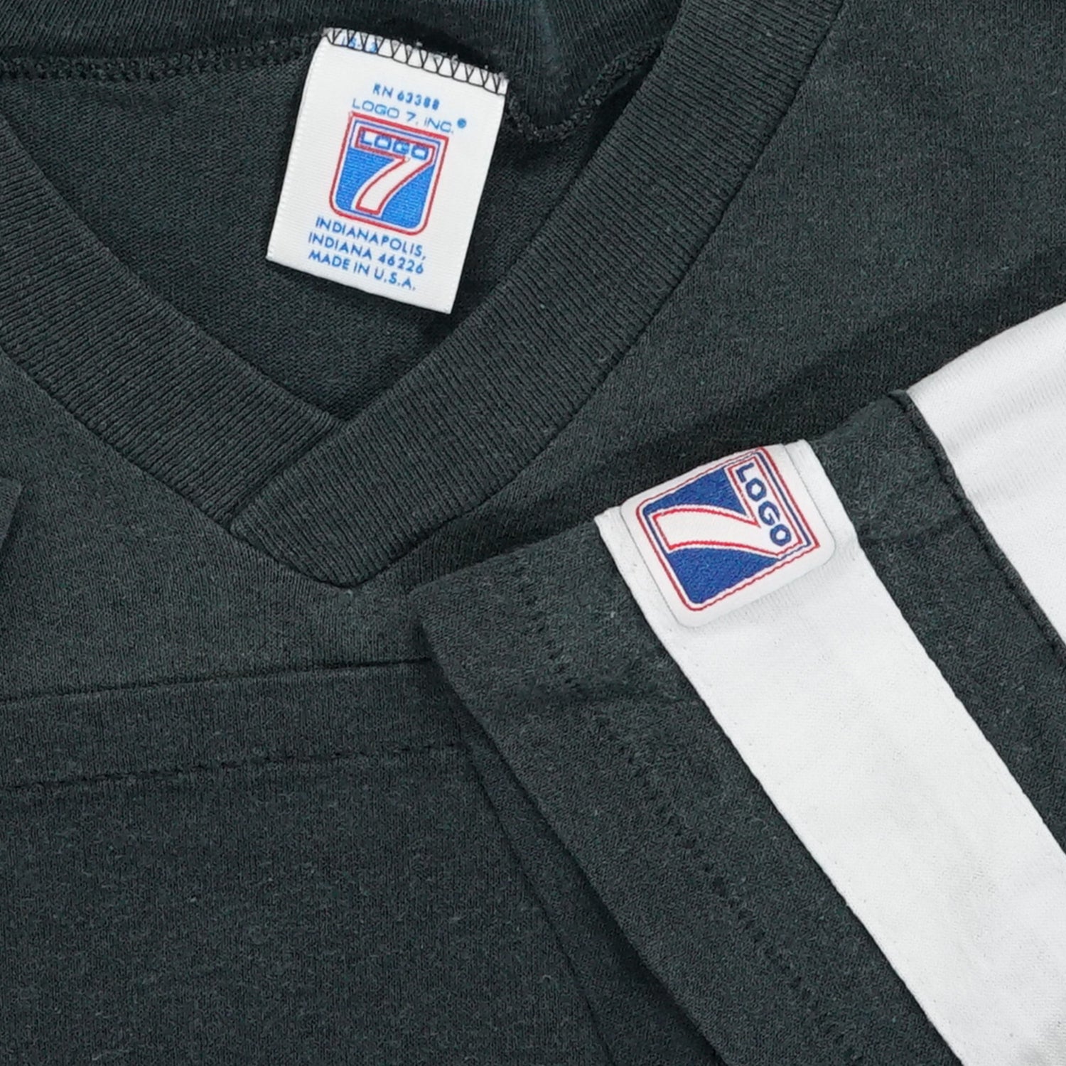 '90s Oakland Raiders arc logo tee S