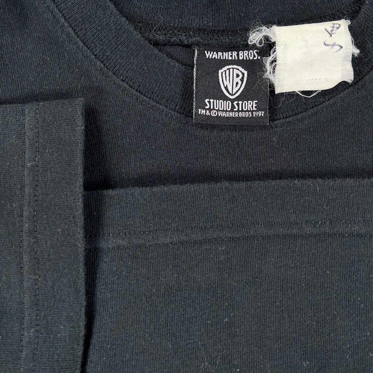 1997 Warner Bros Batman tee L