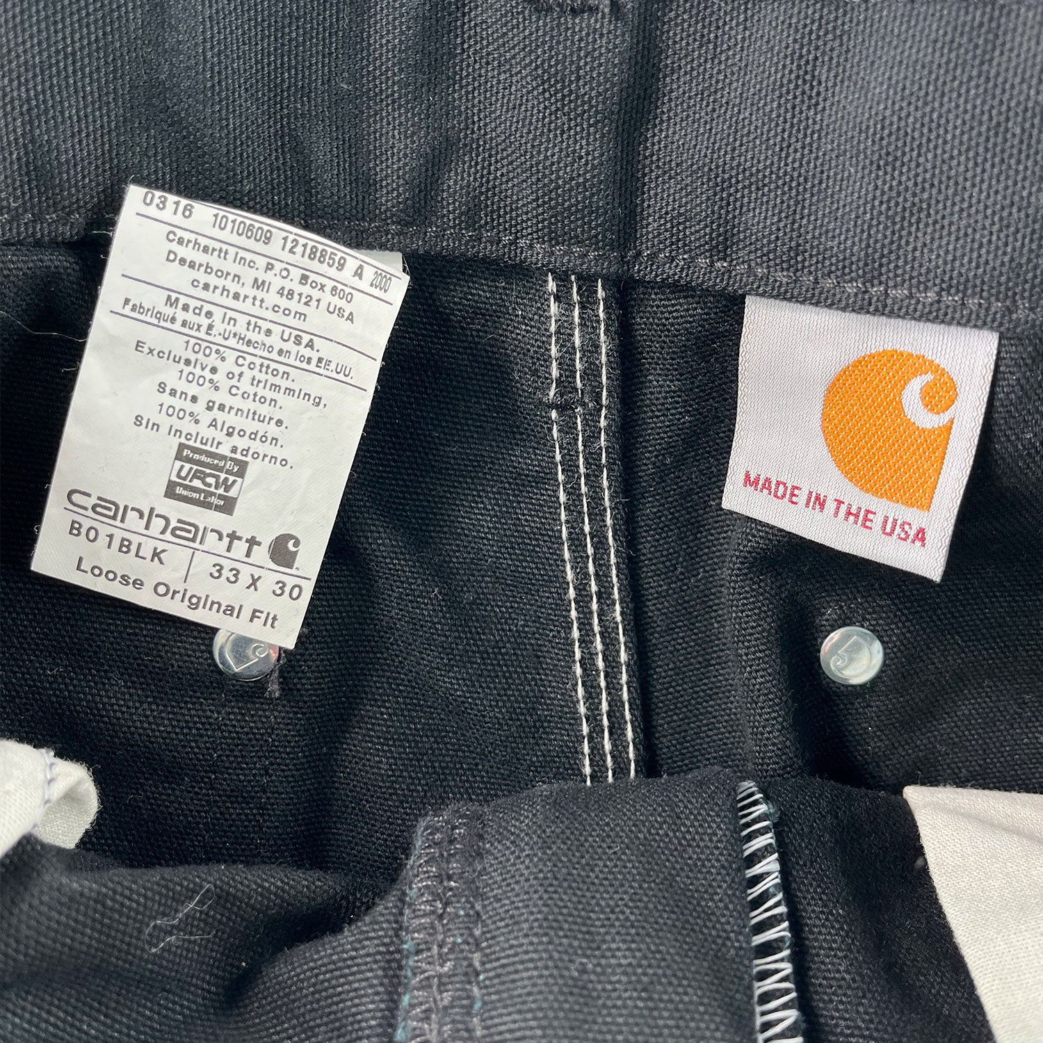 Carhartt double-knee denim 31" x 30.5"