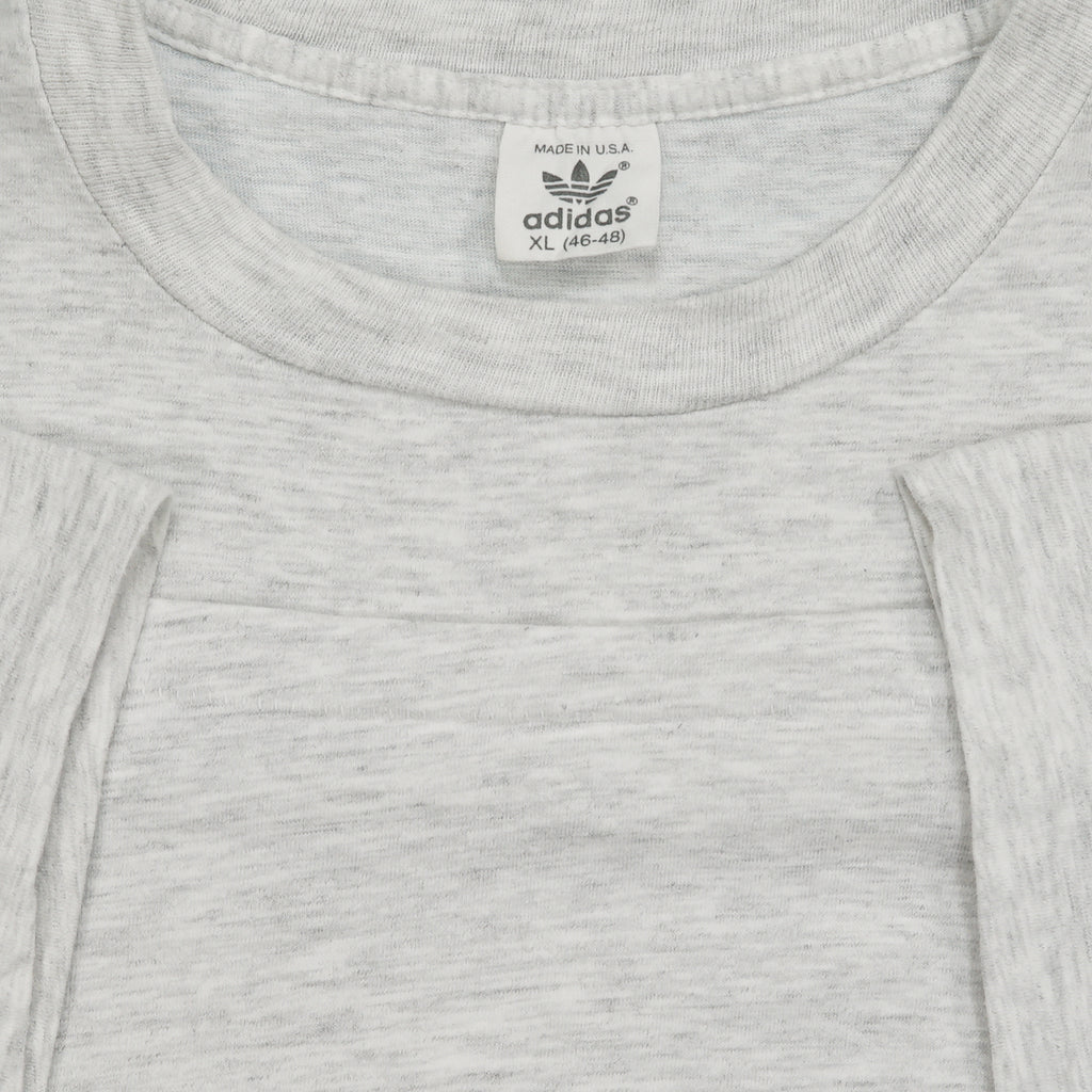 Vintage Adidas basketball graphic tee XL