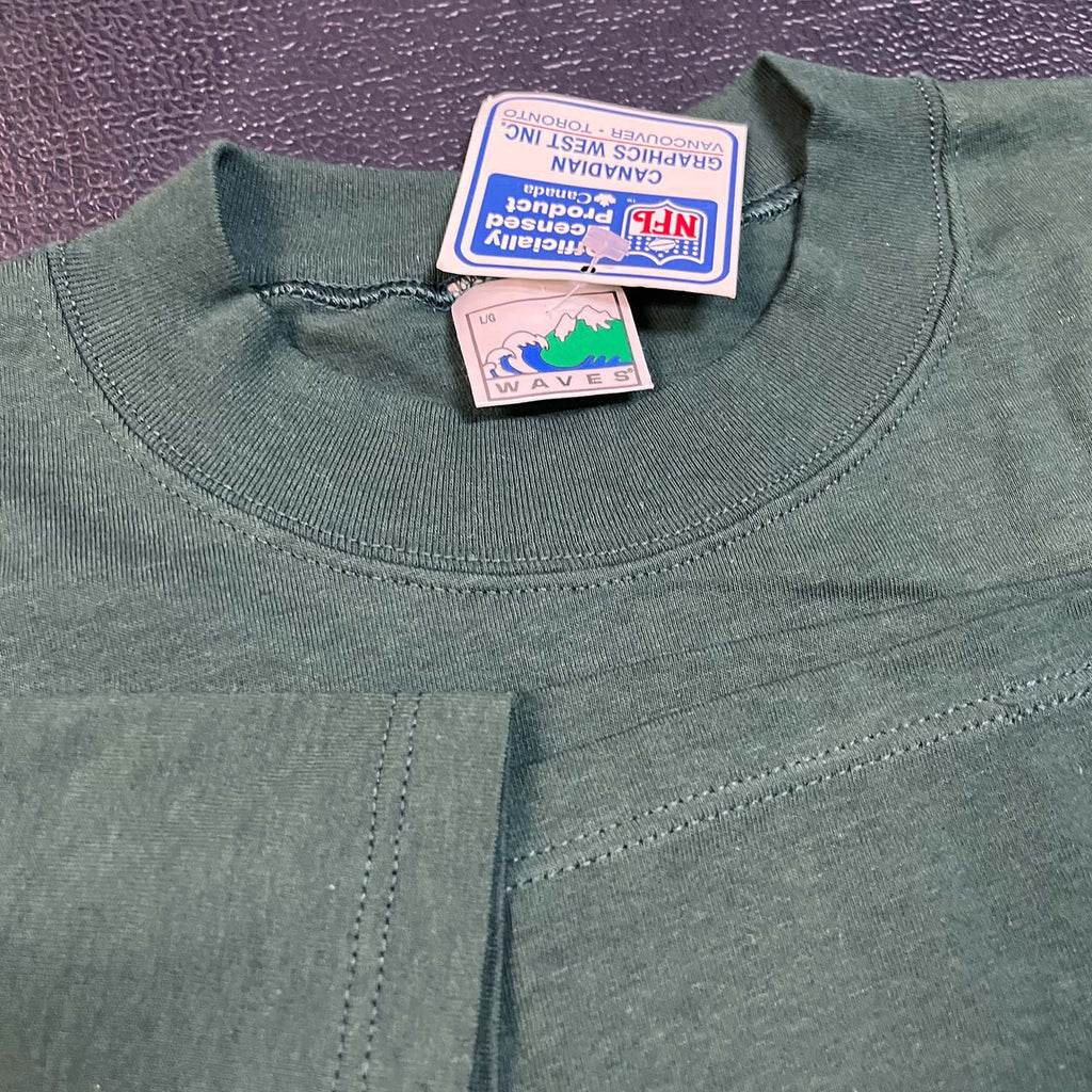 BNWT Green Bay Packers tee L