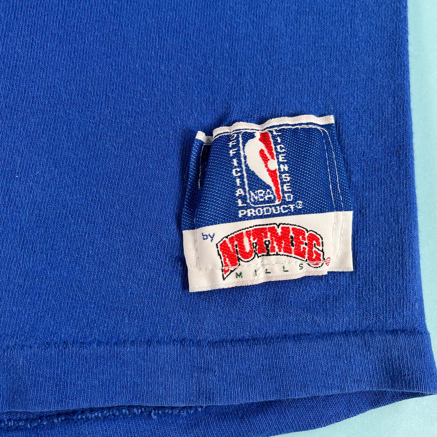 '90s Detroit Pistons Nutmeg tee M/L