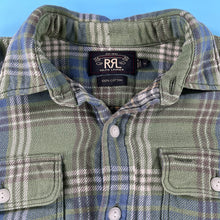 Load image into Gallery viewer, Double RL heavy flannel button up shirt M/L
